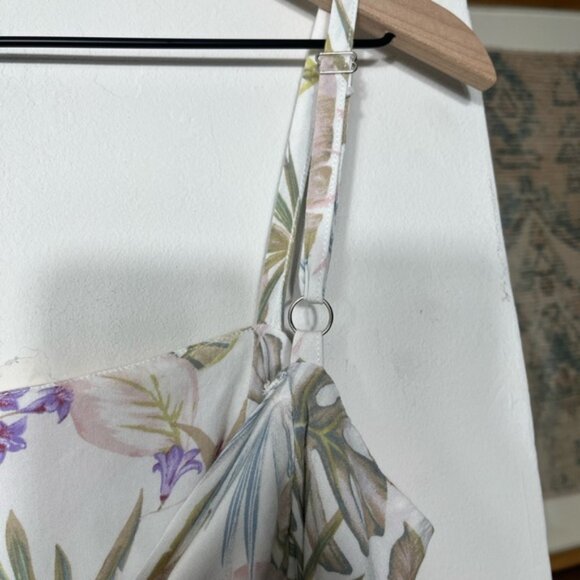 White Tropical  Midi Dress - Picture 8 of 8